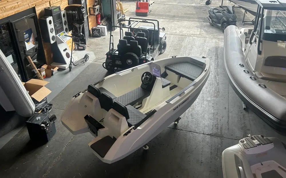 slider 6 Seastorm 14