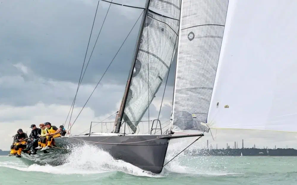 slider 3 Ad Boat KER 43 ABRACADABRA