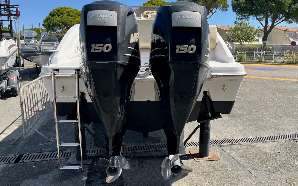 slider 4 Sessa Marine Key Largo 27