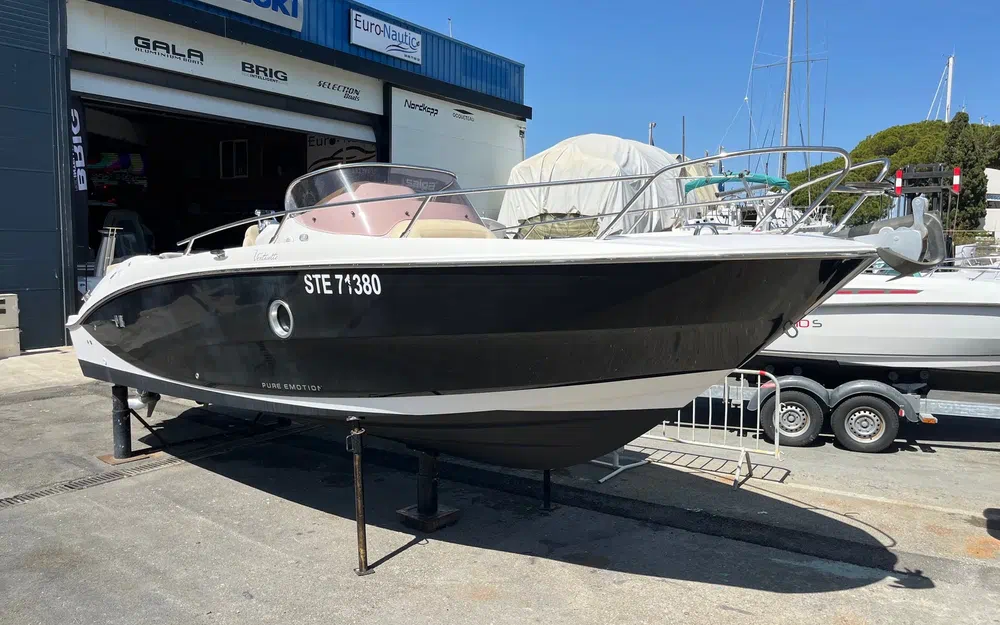 slider 0 Sessa Marine Key Largo 27