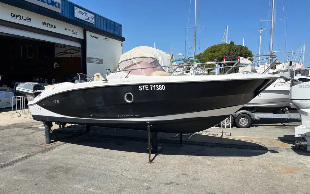 slider 2 Sessa Marine Key Largo 27