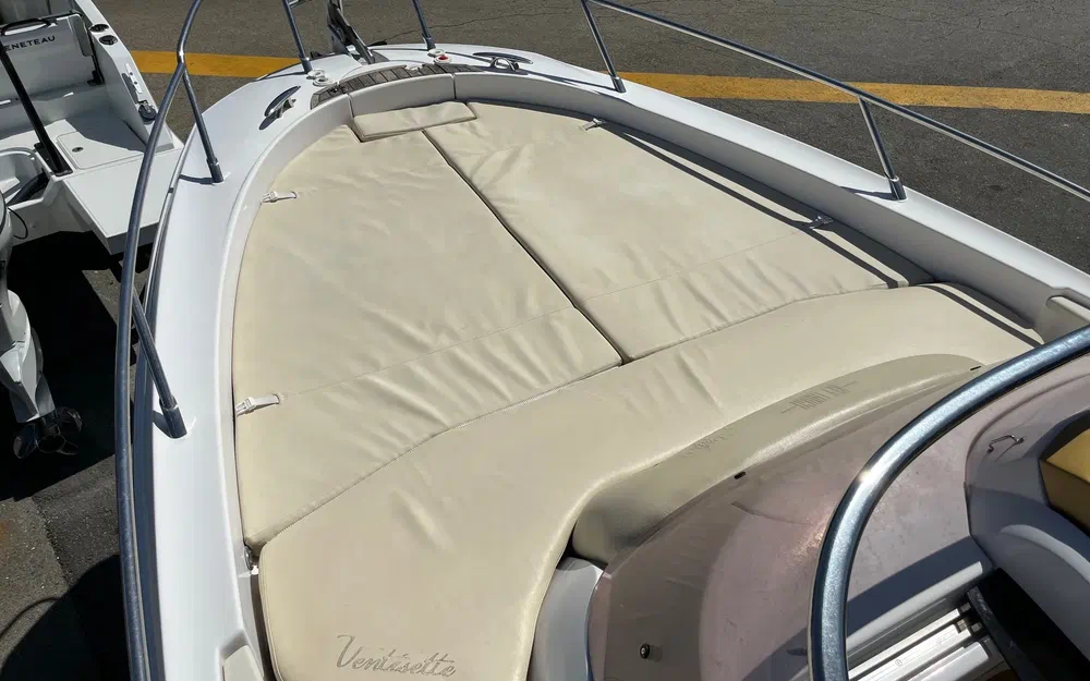 slider 6 Sessa Marine Key Largo 27