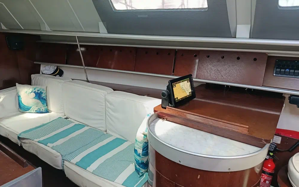 slider 12 Beneteau First 32 S5