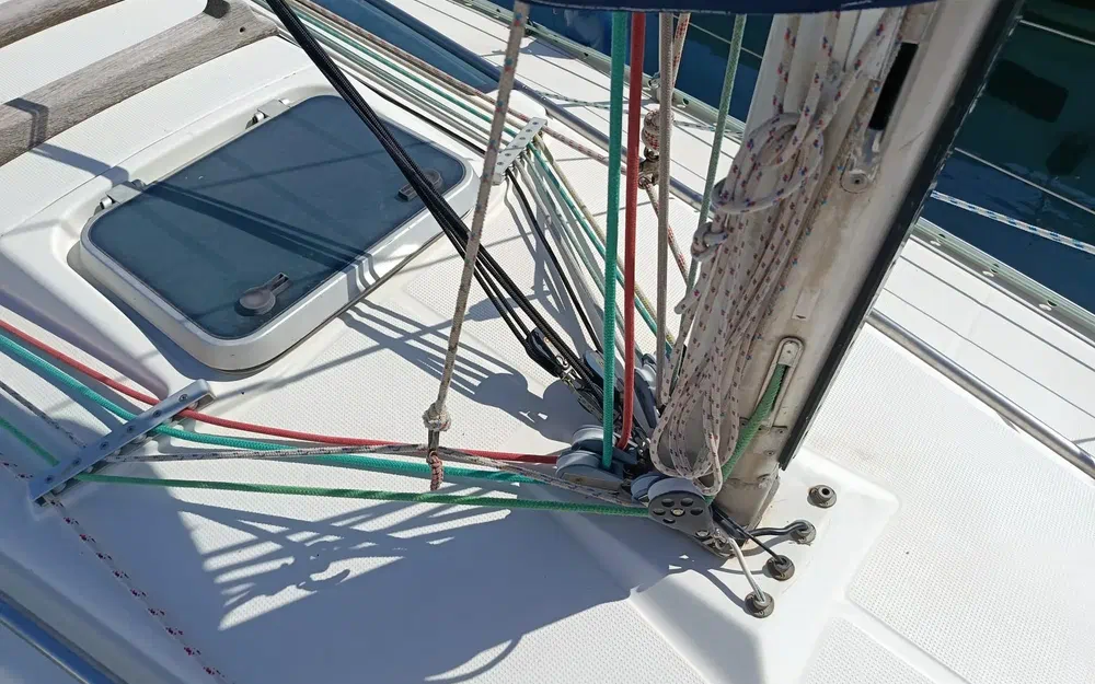 slider 6 Beneteau First 32 S5