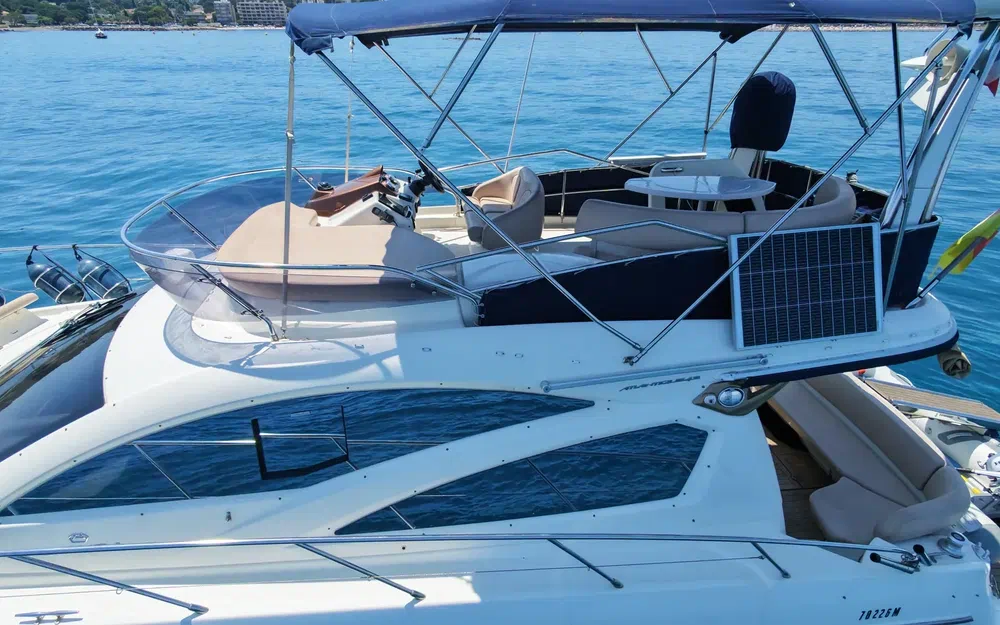 slider 8 Cranchi Atlantique 43