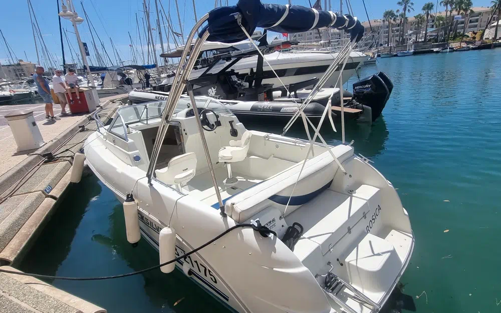 slider 12 Quicksilver 625 Cruiser