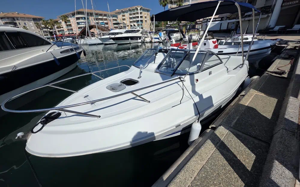 slider 17 Quicksilver 625 Cruiser