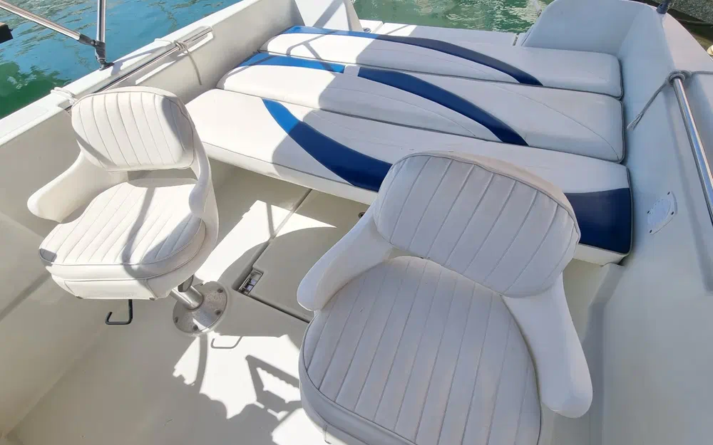 slider 8 Quicksilver 625 Cruiser