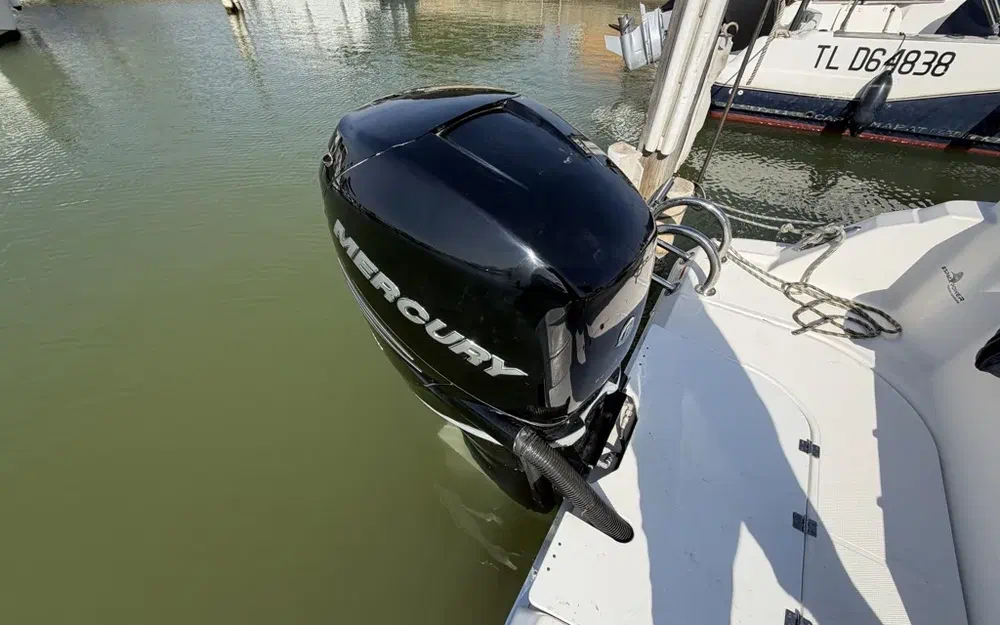 slider 17 Wellcraft Fisherman 242
