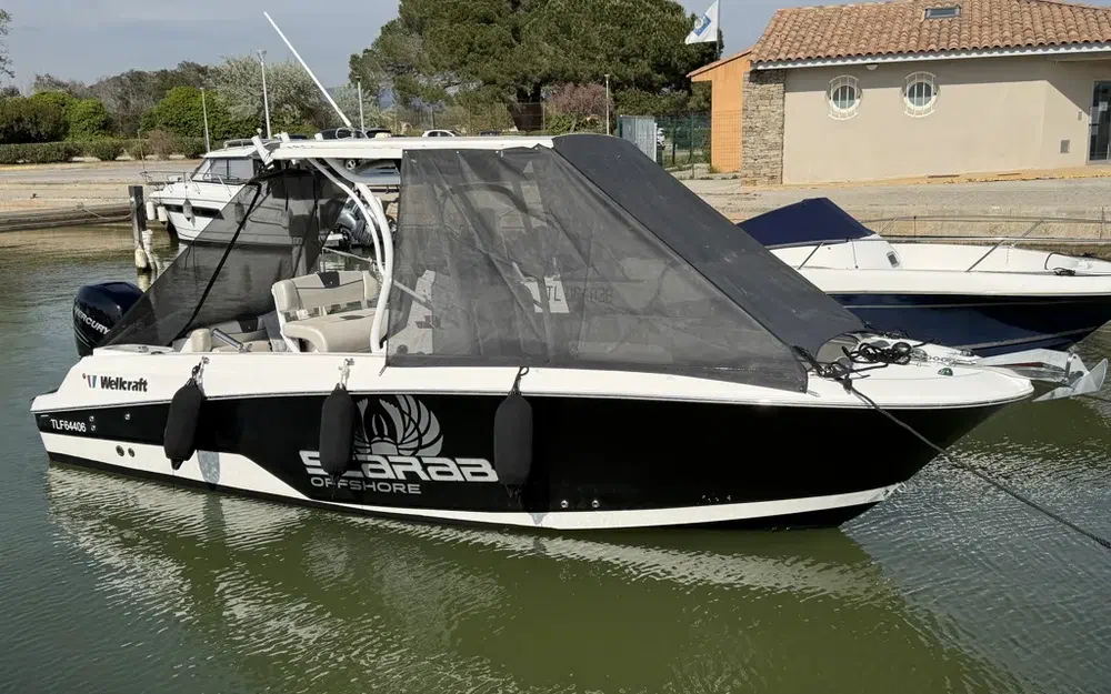 slider 3 Wellcraft Fisherman 242