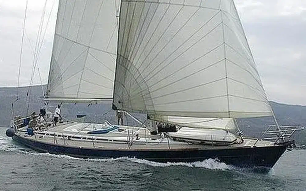 slider 1 Grand Soleil 64