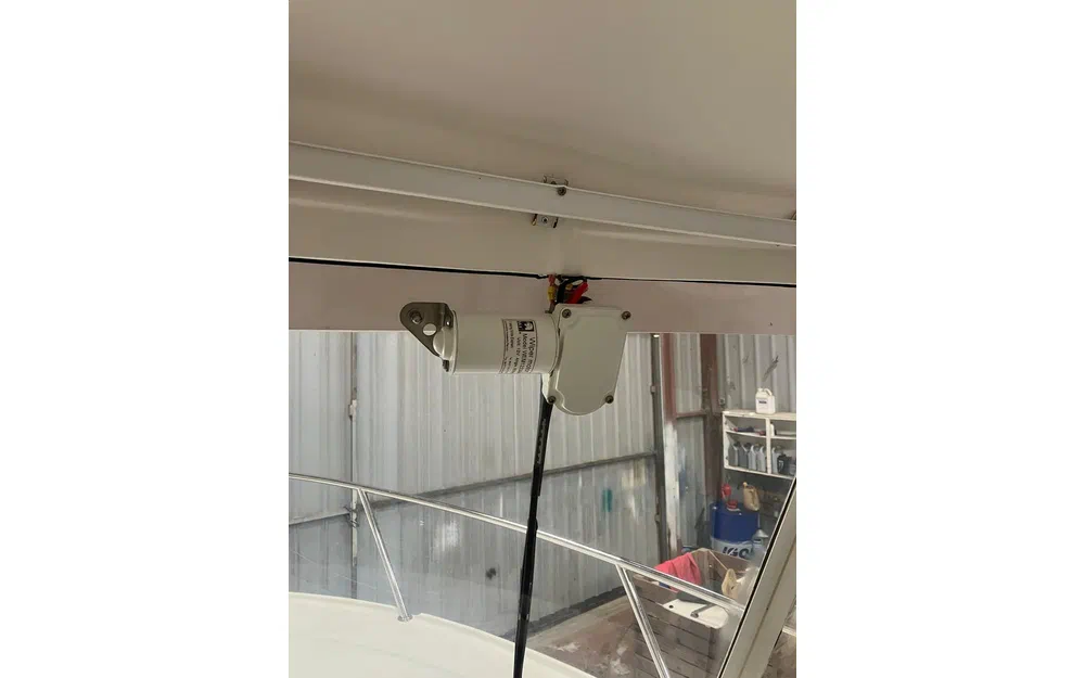slider 11 Pacific Craft 560 Timonier