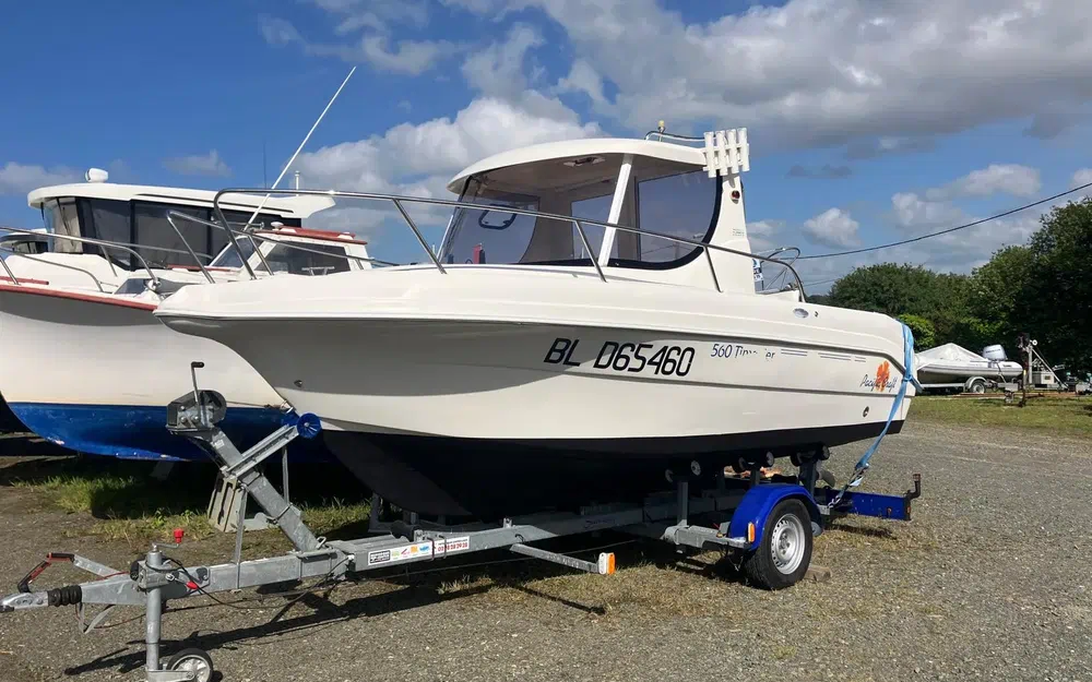 slider 0 Pacific Craft 560 Timonier