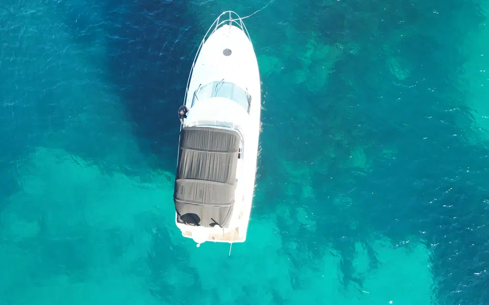 slider 1 Meridian Yacht Sedan 341