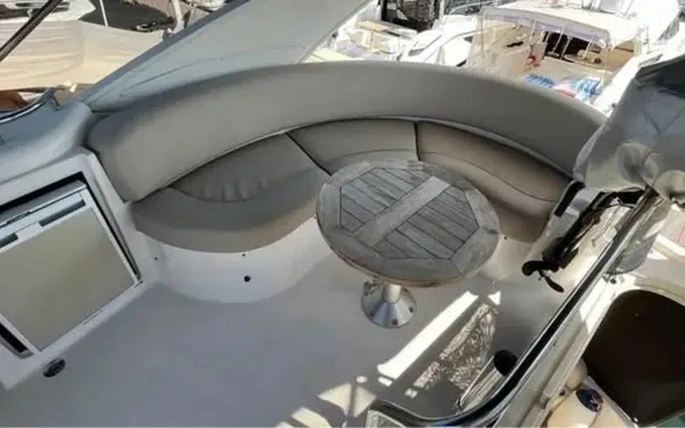 slider 19 Meridian Yacht Sedan 341