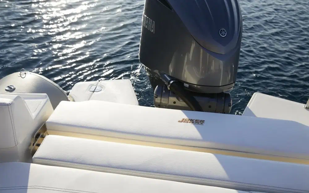 slider 8 Joker Boat Clubman 22 Plus