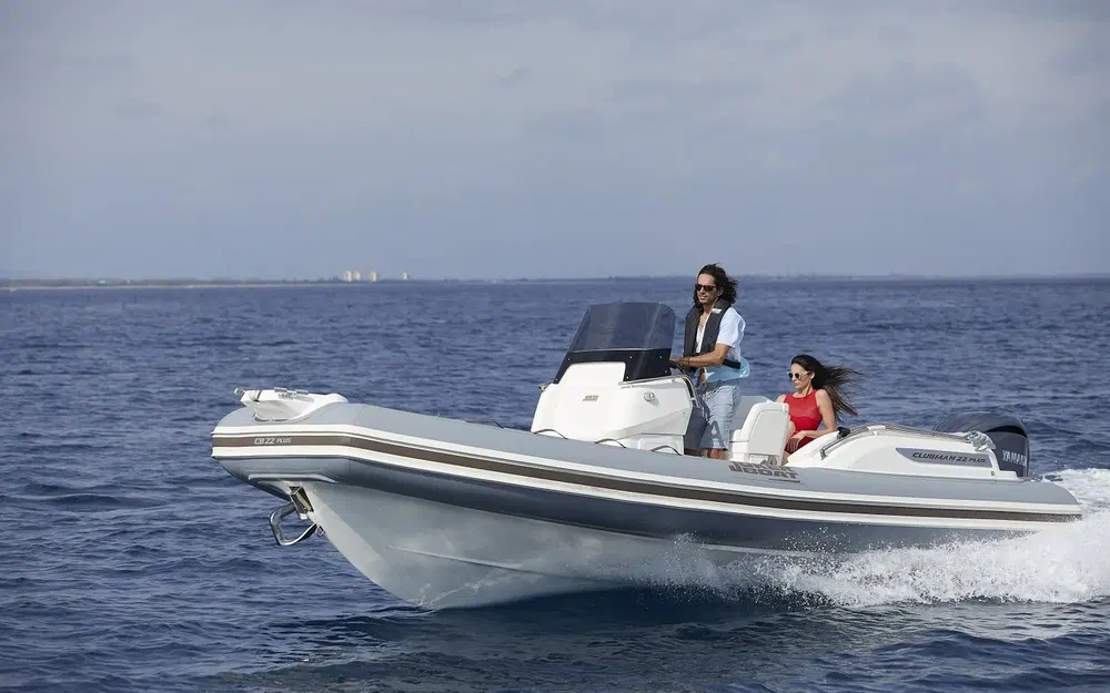 slider 3 Joker Boat Clubman 22 Plus