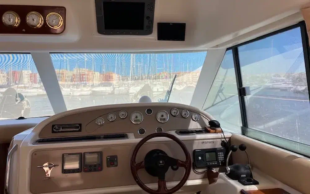 slider 12 Jeanneau Prestige 36