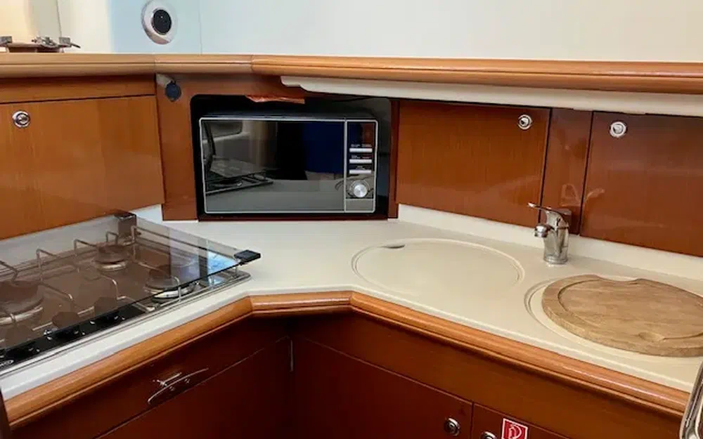 slider 17 Jeanneau Prestige 36