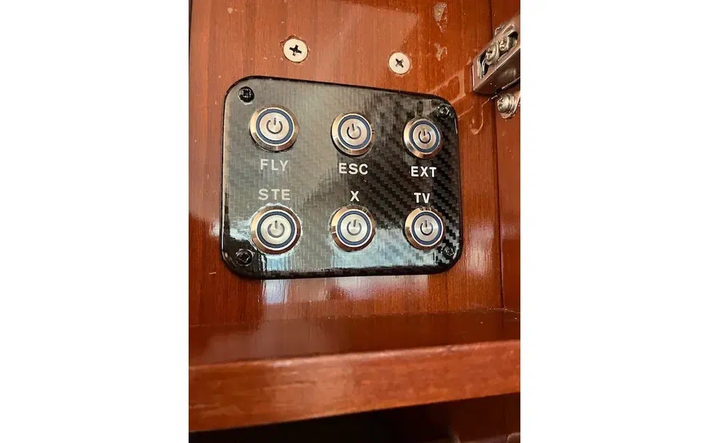 slider 26 Jeanneau Prestige 36