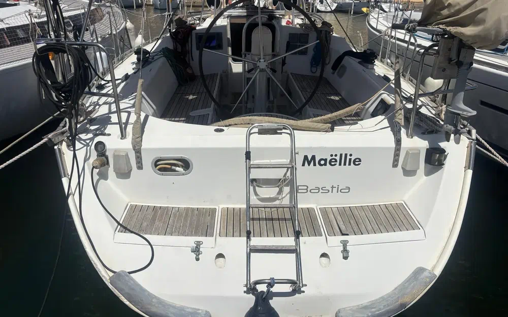 slider 15 Beneteau Oceanis 390