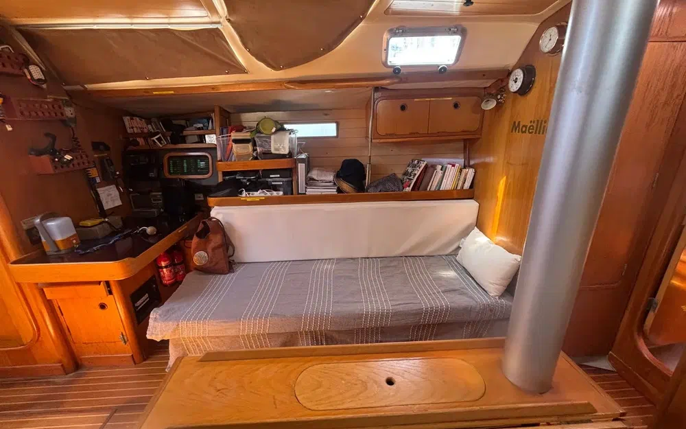 slider 5 Beneteau Oceanis 390