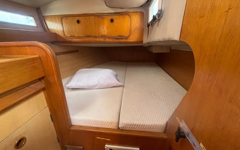 slider 8 Beneteau Oceanis 390