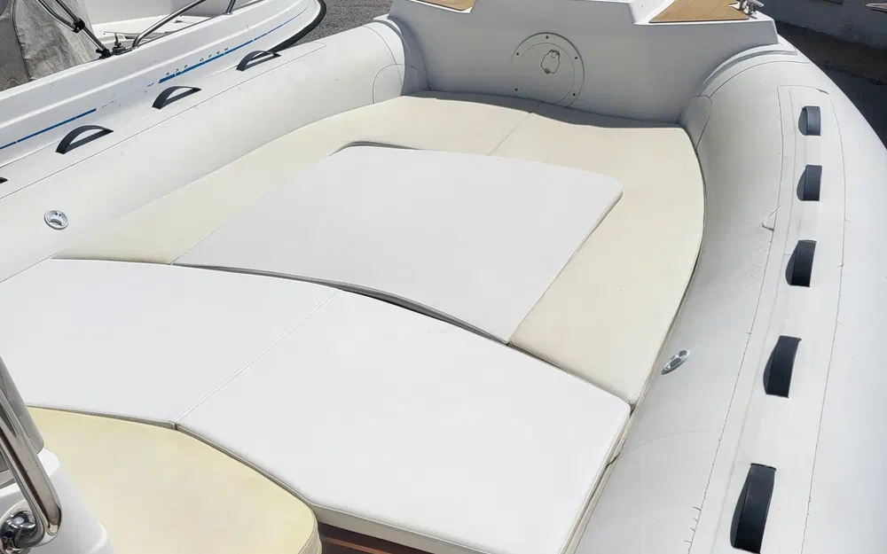 slider 5 Capelli Tempest 700 Luxe