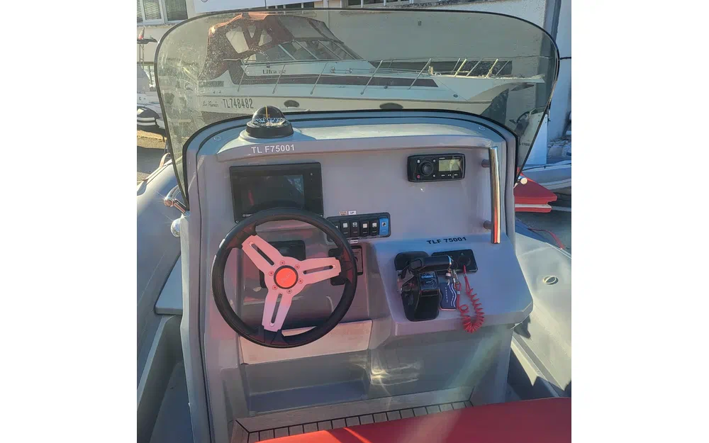 slider 5 Joker Boat Clubman 24