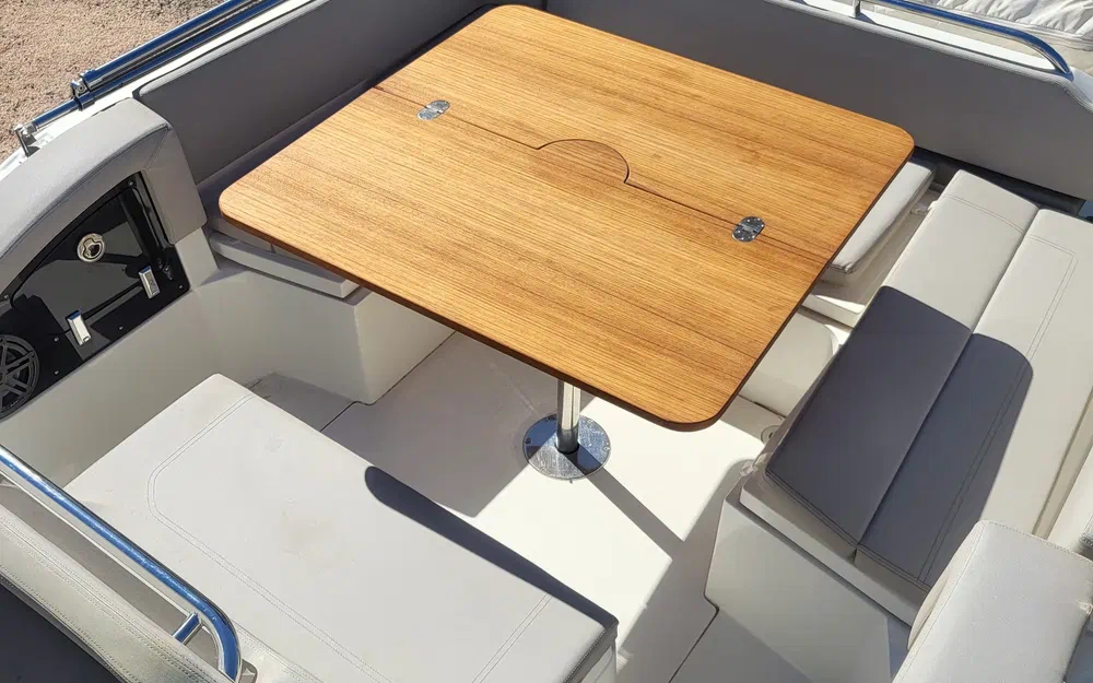 slider 2 Joker Boat Clubman 22 Plus