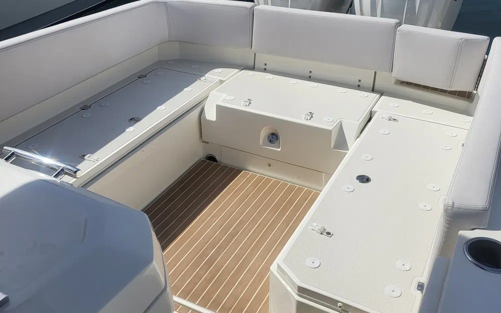 slider 1 Joker Boat Clubman 32