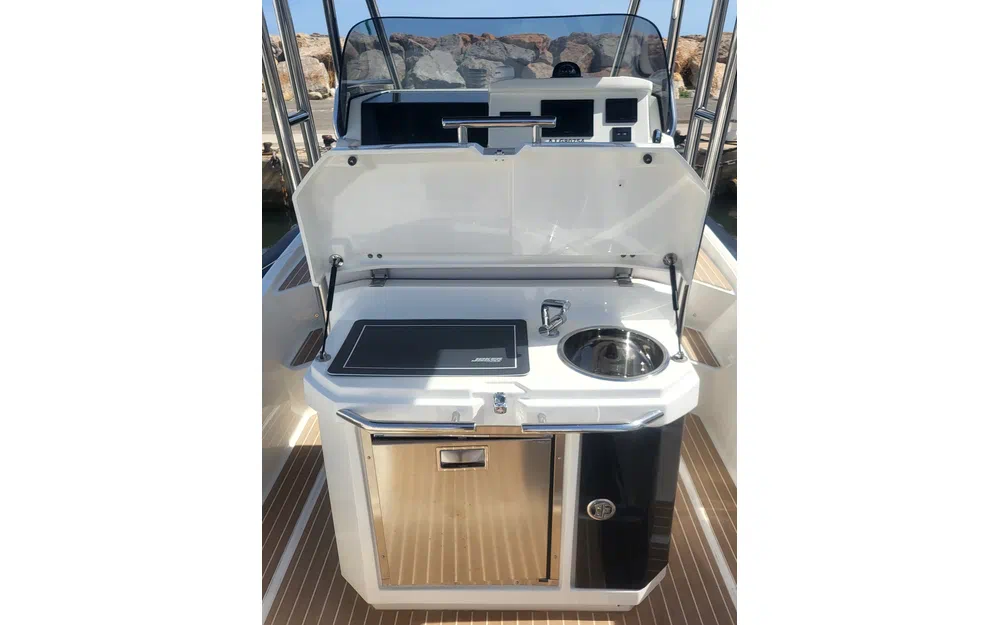 slider 3 Joker Boat Clubman 32