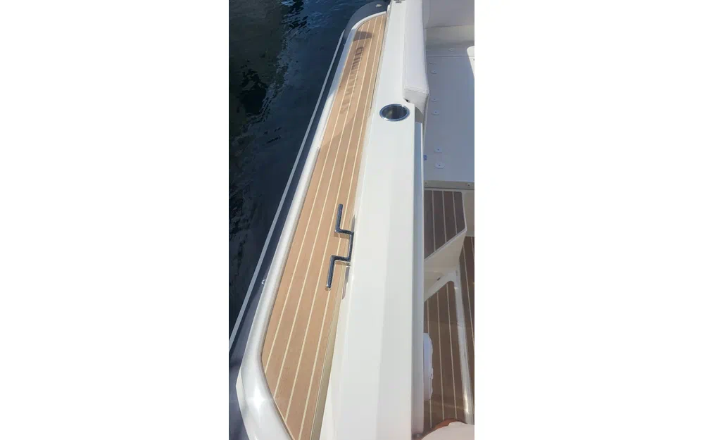 slider 6 Joker Boat Clubman 32
