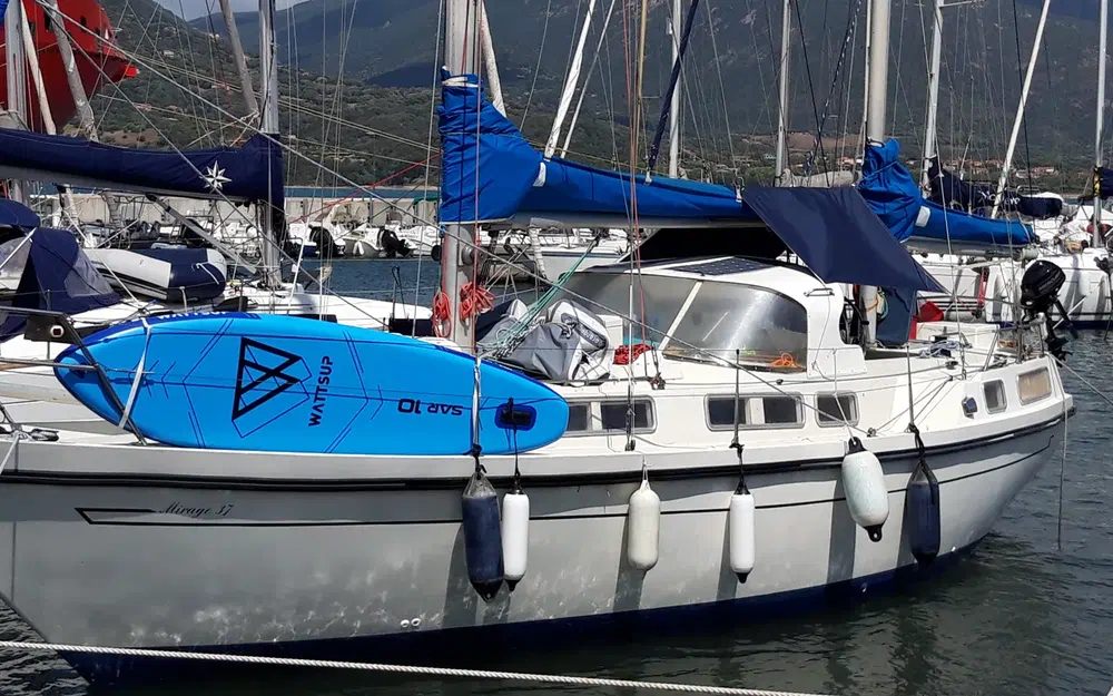 slider 4 Thames Marine Mirage 37
