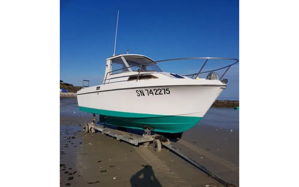 slider 0 Beneteau Antares 640