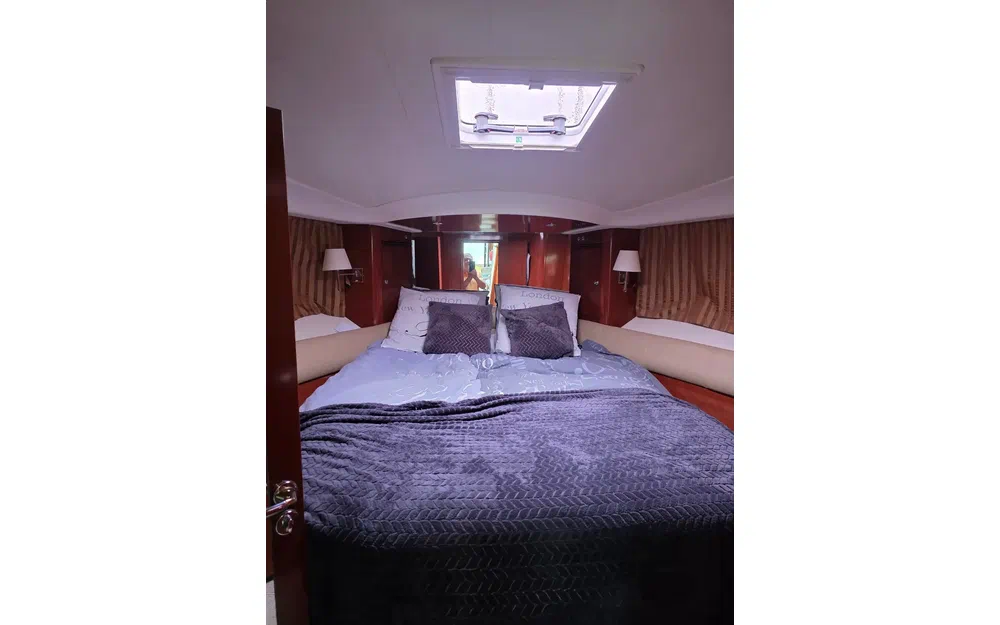 slider 11 Jeanneau Prestige 46