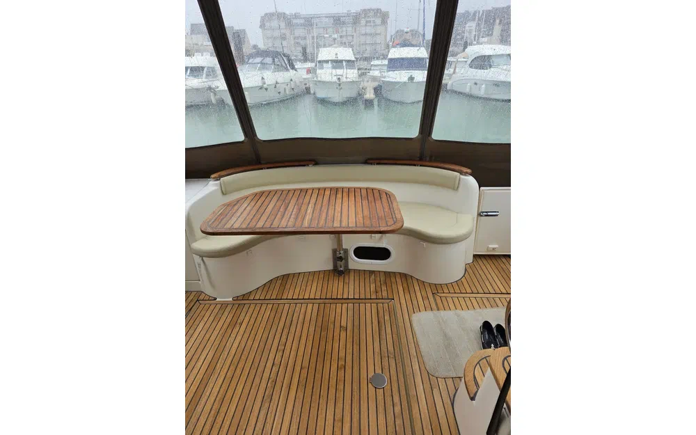 slider 7 Jeanneau Prestige 46