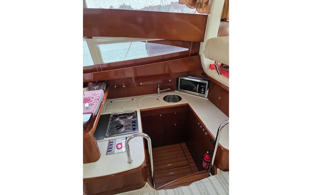 slider 8 Jeanneau Prestige 46