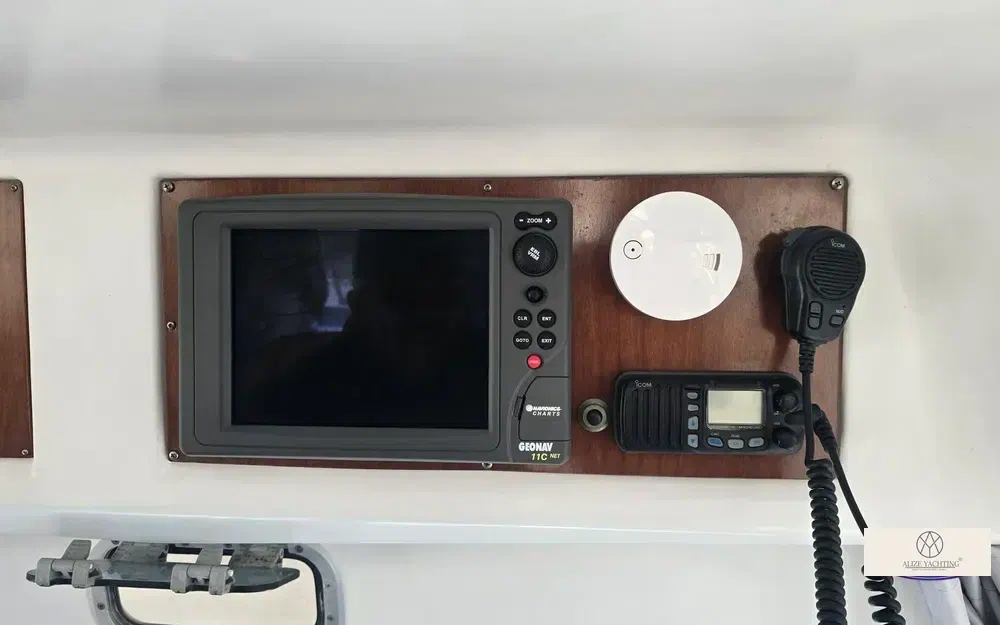 slider 11 Beneteau Antares Serie 9 Limited