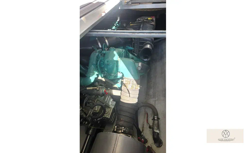 slider 2 Beneteau Antares Serie 9 Limited