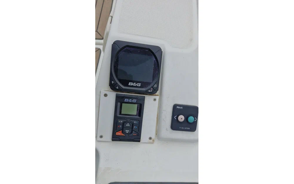 slider 32 Jeanneau Sun Odyssey 45 Performance