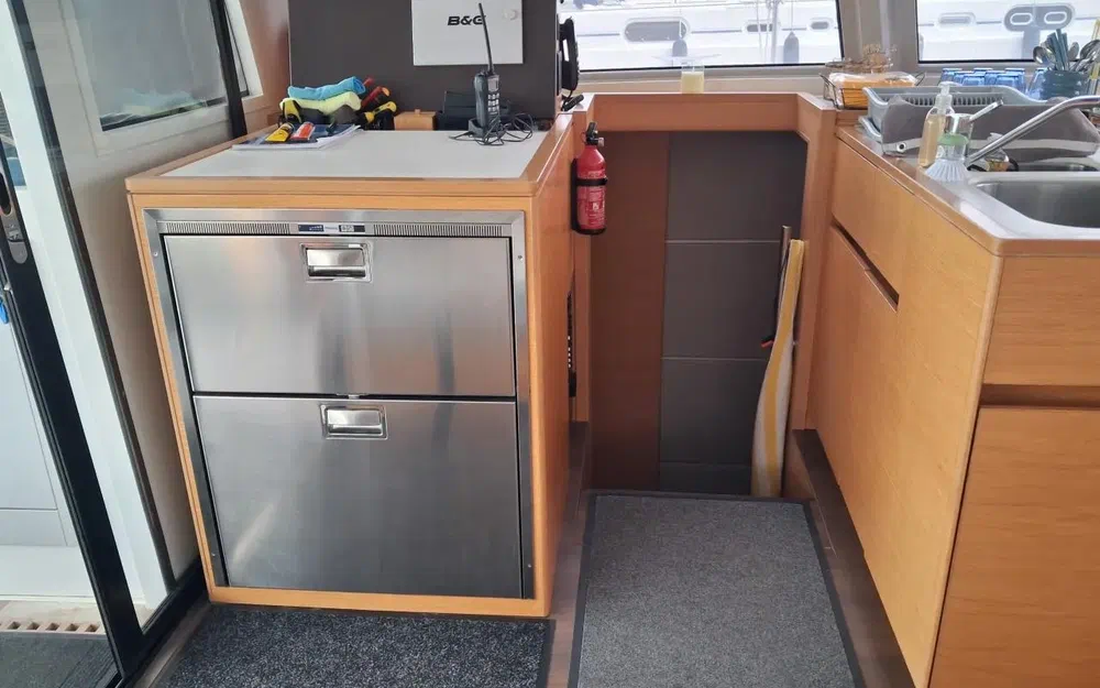 slider 19 Nautitech 46 open
