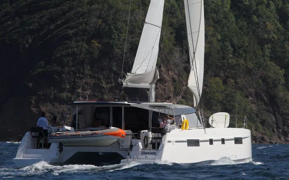 slider 1 Nautitech 46 open