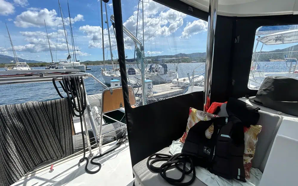 slider 9 Lagoon 400