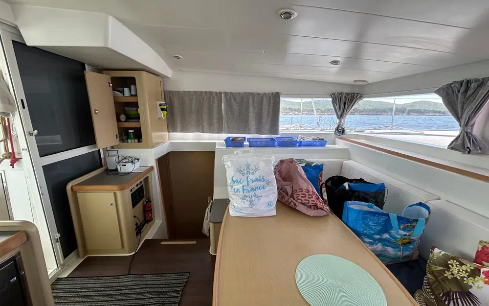 slider 13 Lagoon 400