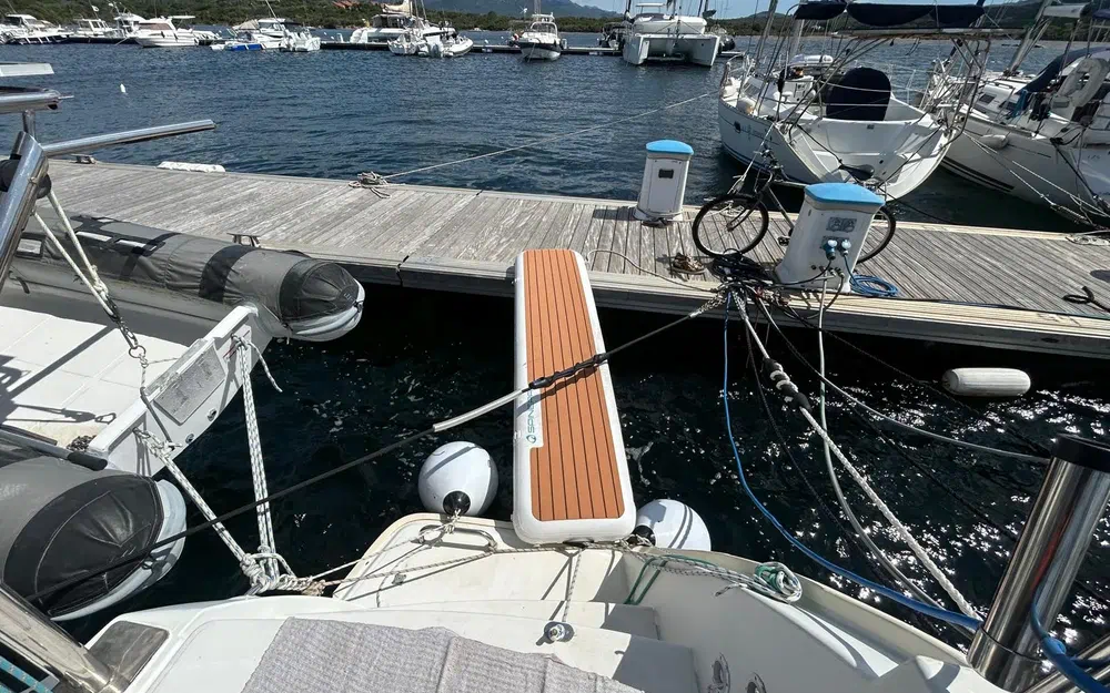 slider 8 Lagoon 400