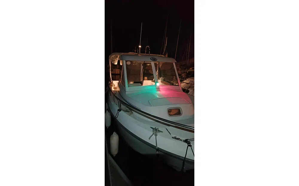 slider 4 Beneteau Antares 600 HB