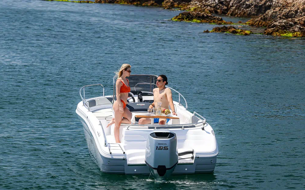 slider 5 Ranieri Voyager 640