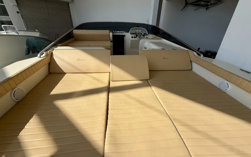 slider 6 Asterie 35 Day Cruiser