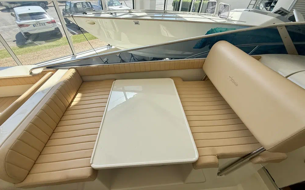 slider 7 Asterie 35 Day Cruiser